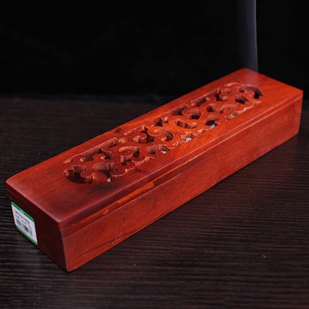 镂空花梨木线香盒