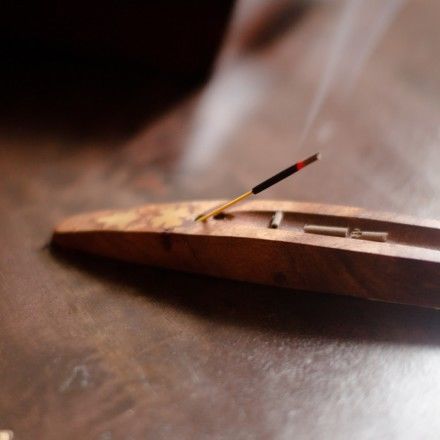 嵌铜片酸枝木线香板