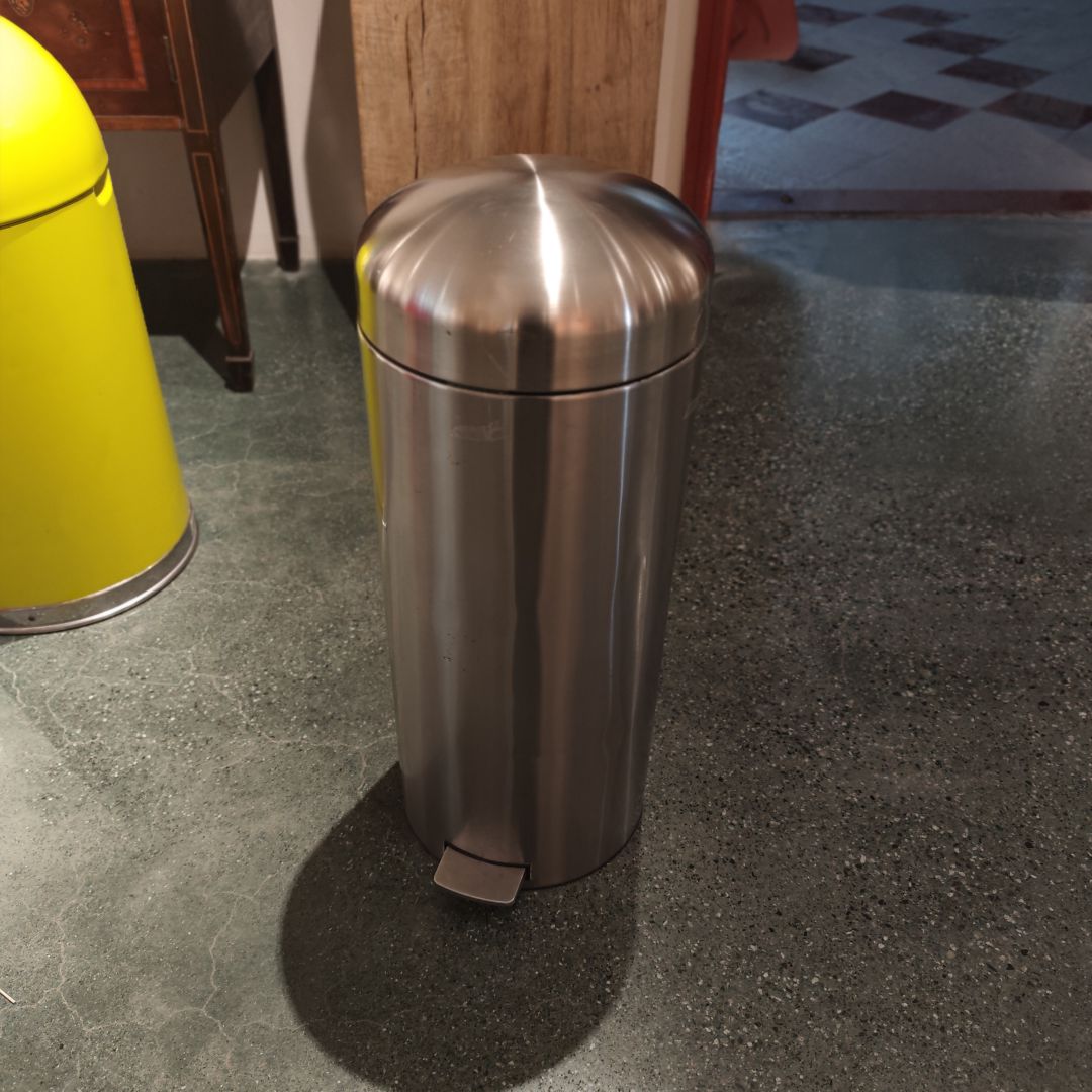 荷兰Brabantia不锈钢垃圾桶40*29*74cm
