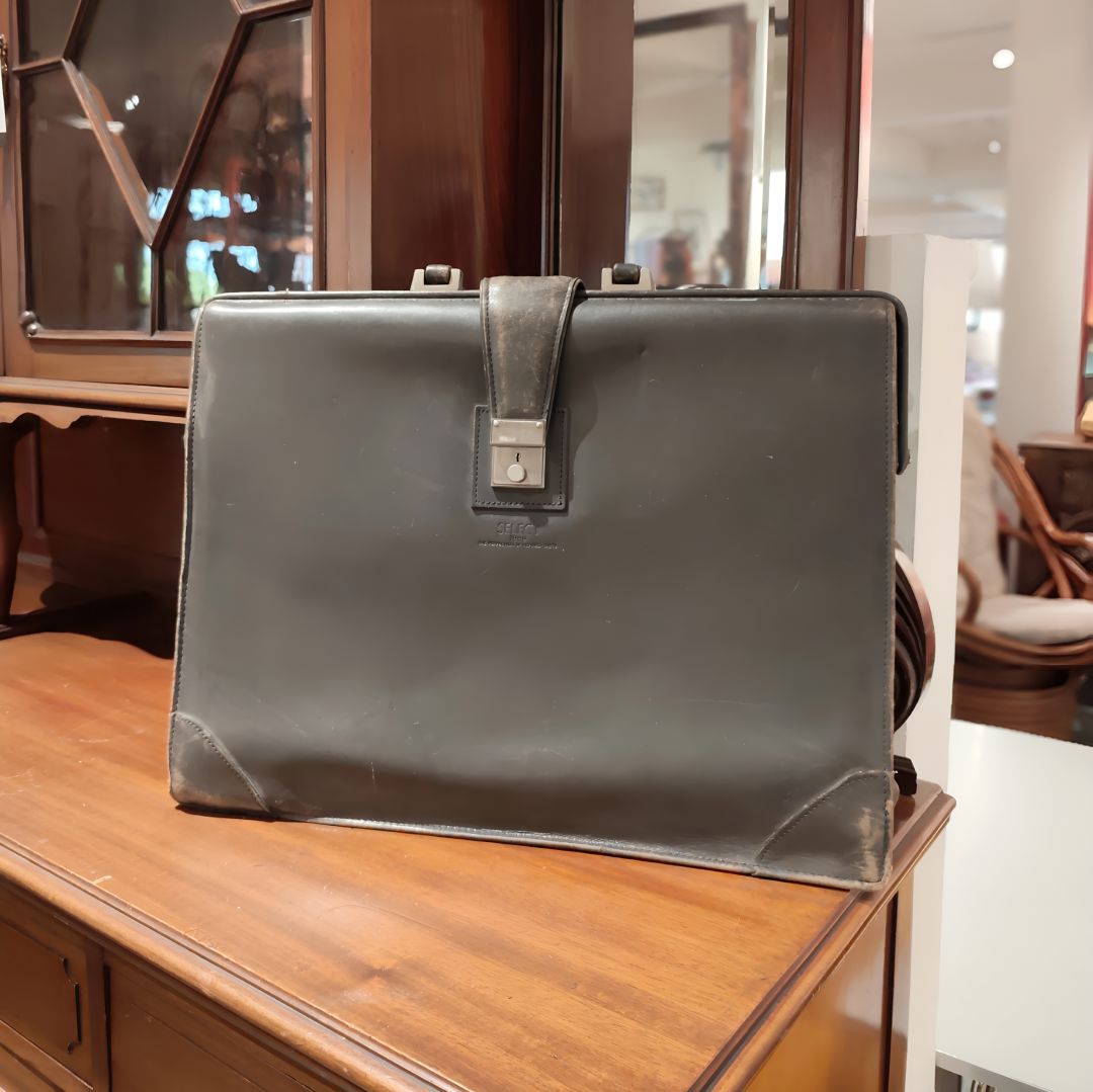 文件皮包44*7.5*34cm