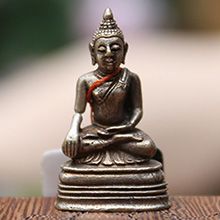 精雕铜佛像(释迦牟尼)