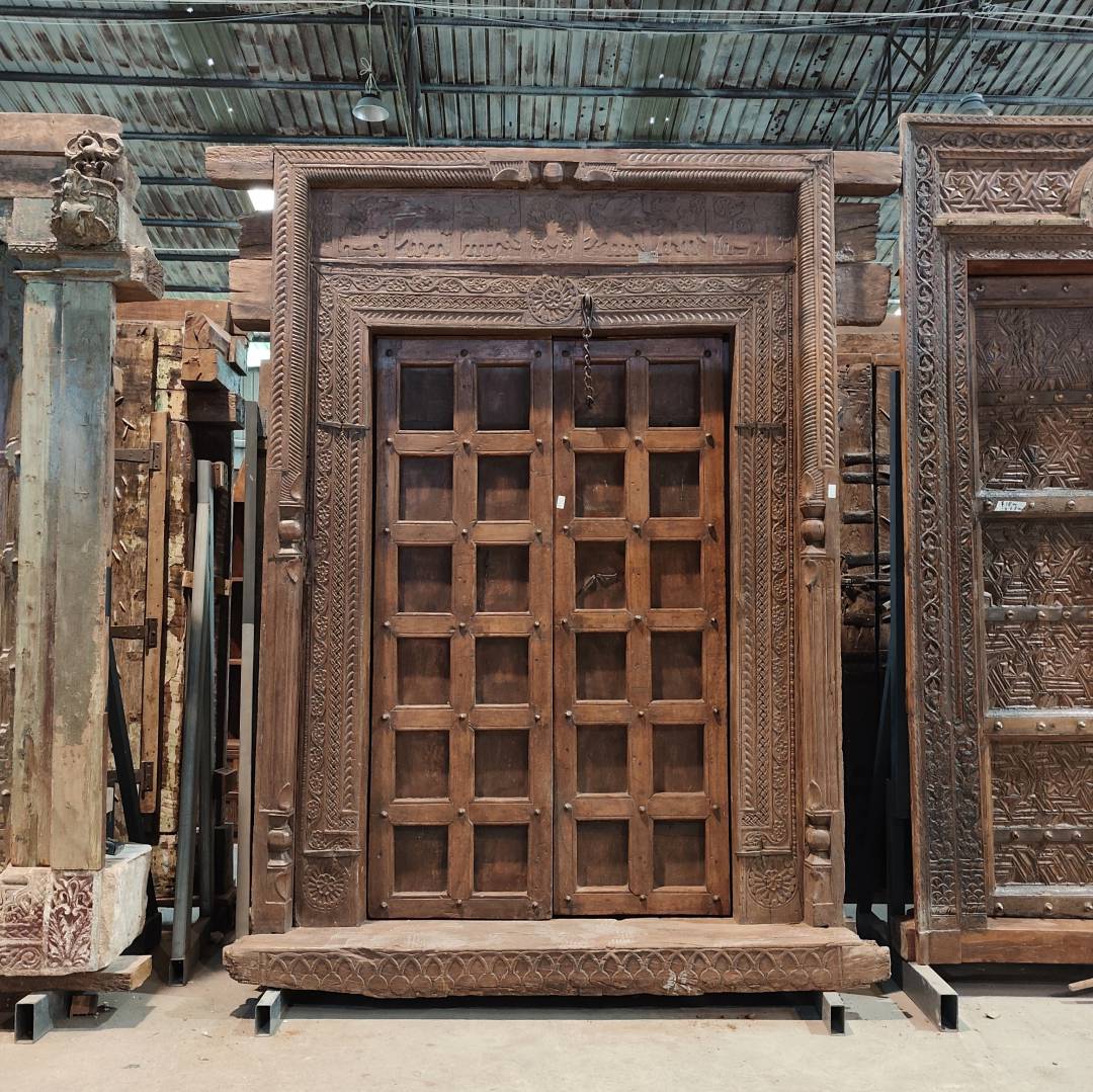 雕花双开门182*30*243cm