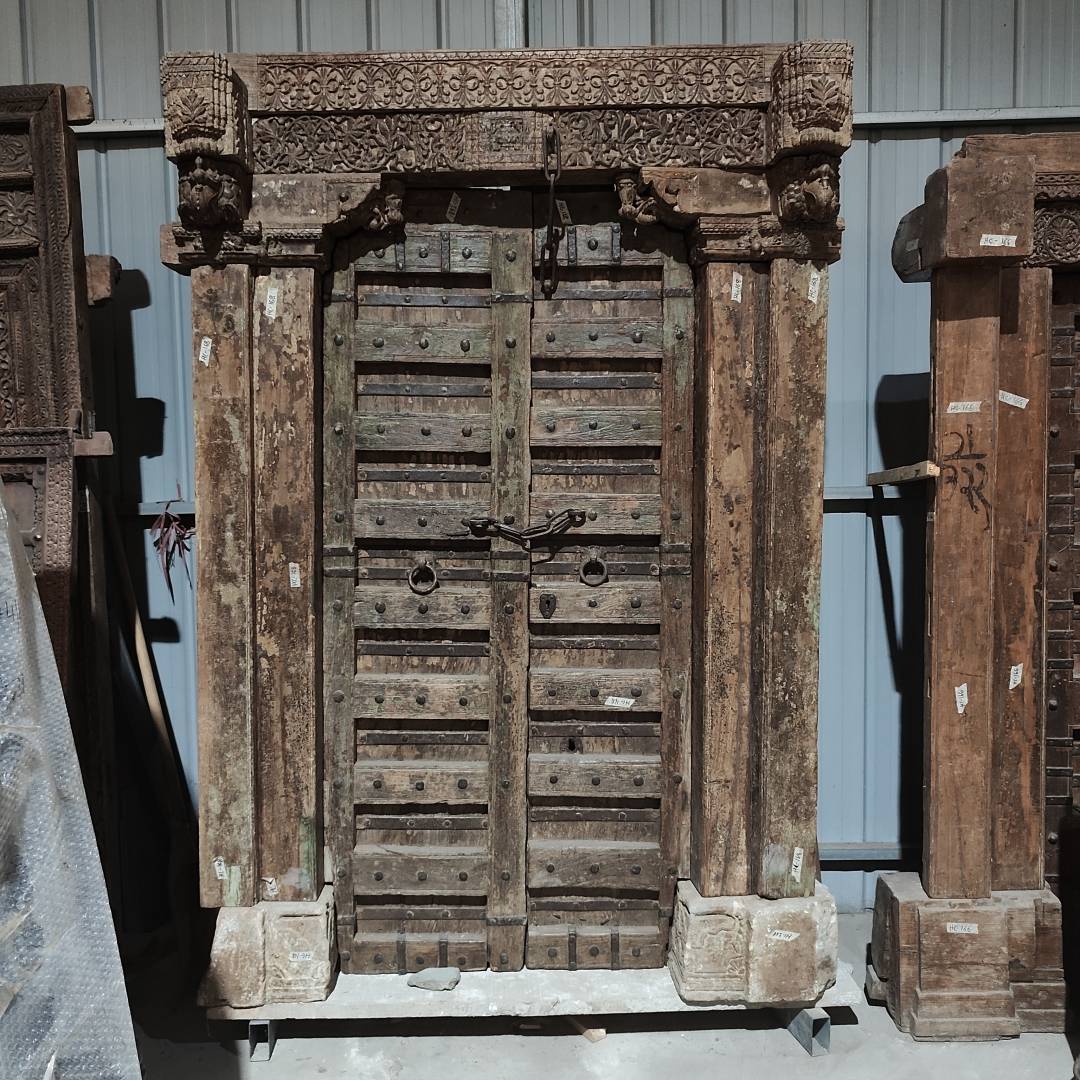 雕花双开门164*42*237cm