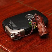 百财-小叶紫檀手机挂饰