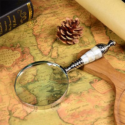 牛角柄放大镜赠长辈小孩礼品22*10cm