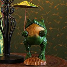 大肚招财蛙（菩提木）12.5*12*23cm